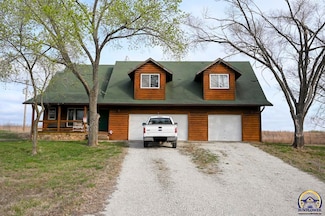 6020 NW 46th St, Topeka, KS 66618