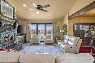 68050 Fryrear Rd, Sisters, OR 97759