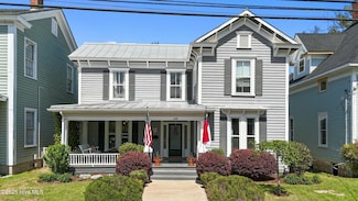 622 W 2nd St, Washington, NC 27889