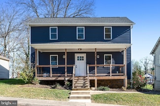 103 Davenport St, Charles Town, WV 25414