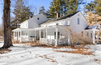 2003 Brookview Rd, Castleton On Hudson, NY 12033