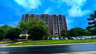7401 Westlake Terrace Unit 1209, Bethesda, MD 20817