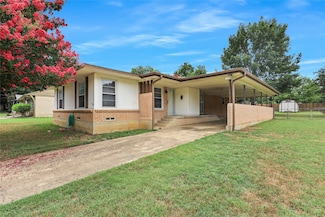 1712 Ross Ave, Carrollton, TX 75006