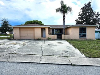 7834 Starlite Dr, Port Richey, FL 34668