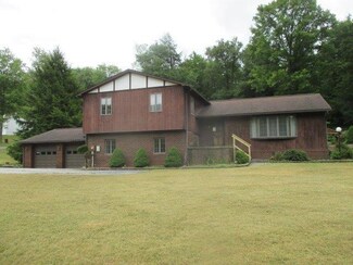 177 Double Dam Rd, Northern Cambria, PA 15714