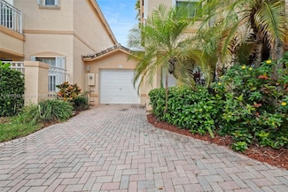 874 NW 170th Terrace, Pembroke Pines, FL 33028