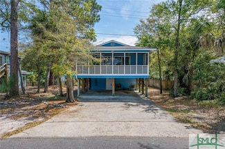 706 2nd Ave, Tybee Island, GA 31328