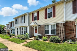 838 Oak Leaf Ct, Warrenton, VA 20186
