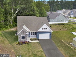 40 Doc Ct, Felton, DE 19943