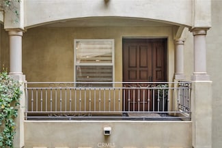 12044 Hoffman St Unit 204, Studio City, CA 91604