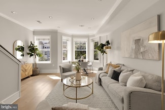 1735 1st St NW Unit 2, Washington, DC 20001