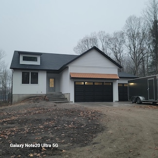 16229 148th Ave, Spring Lake, MI 49456