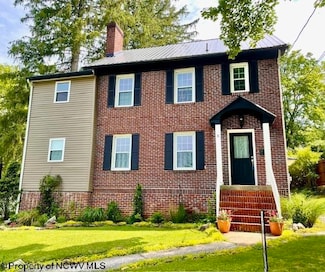 5 Key St, Elkins, WV 26241