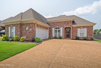 3343 Valley Crest Dr, Southaven, MS 38672