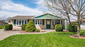 1511 Aberdeen Ln, New Haven, IN 46774