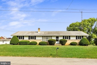 106 E Hunter St, Oley, PA 19547