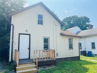 8110 Spafford Rd, Cleveland, OH 44105