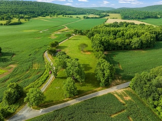 5 Mountain Gap Rd, Elora, TN 37328