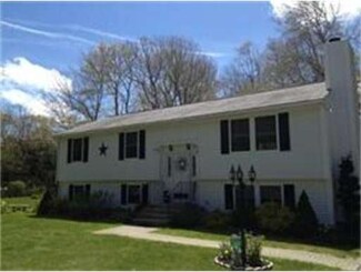 7 Charlotte White Road Extension, Westport, MA 02790