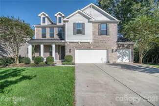 7215 Ashton Gate Dr, Charlotte, NC 28270