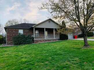 163 Shady Oaks Dr, Richmond, KY 40475