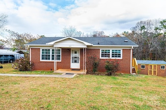 1214 Dry Ponds Rd, Granite Falls, NC 28630