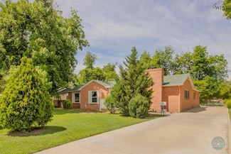 2302 12th St, Vernon, TX 76384
