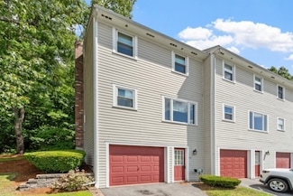 96 Park Ave W Unit A1, Lowell, MA 01852