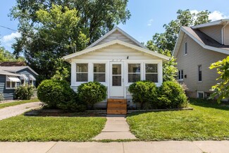 212 16th Ave SE, Rochester, MN 55904