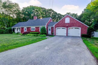 12 Ridgewood Dr, Bow, NH 03304