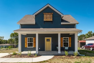 5183 Rudolph St, Springfield, TN 37172