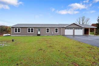317 S Railroad St, Parish, NY 13131