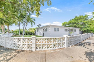3202 SW 3rd St, Miami, FL 33135
