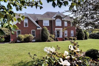 34 Dryden Dr, Poquoson, VA 23662
