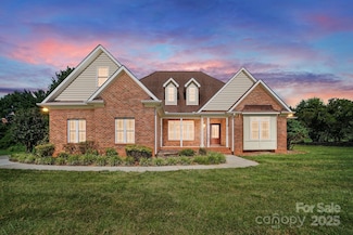 170 Saint James Way, Salisbury, NC 28147