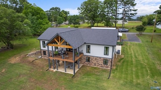 130 County Road 371, Centre, AL 35960