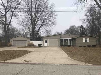 3318 Vernon Ave, Elkhart, IN 46514