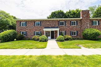 58 Lost Mountain Trail, Rochester, NY 14625