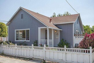 840 Clinton St, Redwood City, CA 94061