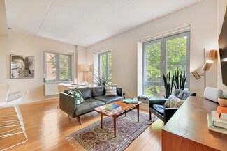 373 Wythe Ave Unit 4B, New York City, NY 11249