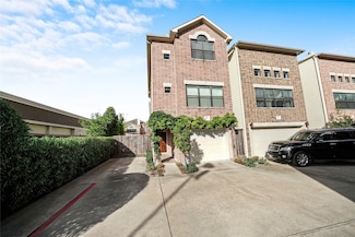 650 Westcross St Unit 84, Houston, TX 77018