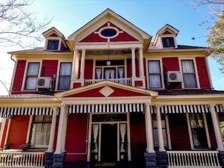 407 S Meridian St, Aberdeen, MS 39730