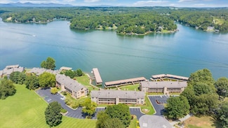 850 Gangplank Rd Unit 310, Moneta, VA 24121