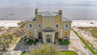 7709 Belle Fontaine Dr, Ocean Springs, MS 39564