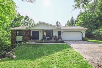 1521 Leffingwell Ave NE, Grand Rapids, MI 49525