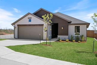 2811 S Bowling Dr, Stillwater, OK 74074