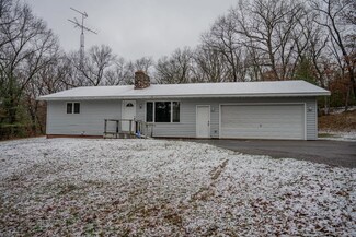 N4555 Kolba Ave, Mauston, WI 53948