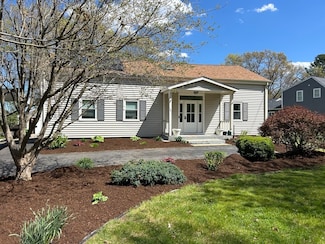 101 Freeman St, Norton, MA 02766