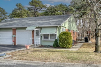 17 Monticello Dr Unit B, Manchester Township, NJ 08759