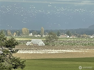 18122 Best Rd, Mount Vernon, WA 98273